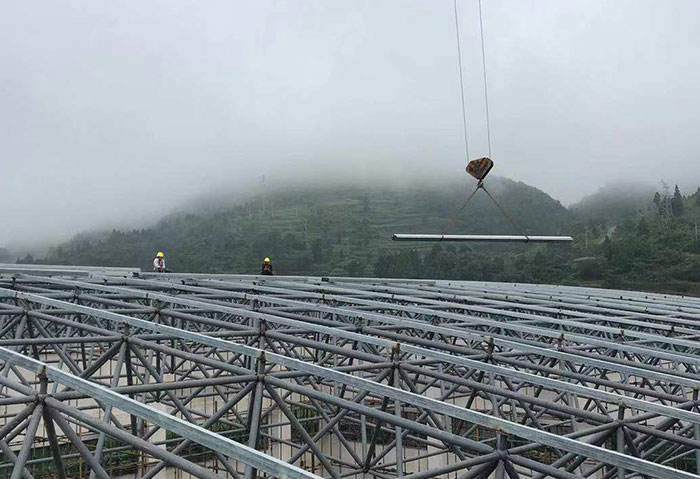 海伦网架施工